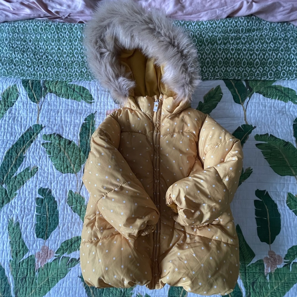 Zara toddler puffer with removable fur.